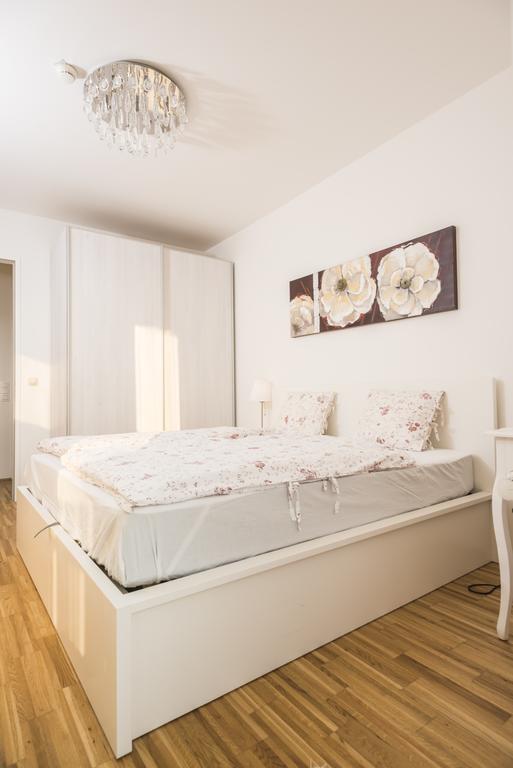 Sky View Apartment Vienne Extérieur photo